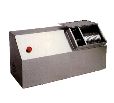 Food Preparation &gt; Commercial Can Openers &amp; Crushers for Professional Kitchens &gt; Can Crushers