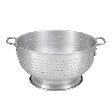 Winco ALO-8BH Colander, 8 quart, 12" dia. x 5"H, with base & handles, aluminum